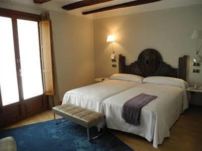 Hospederia Chapitel Hotel Estella Eksteriør billede